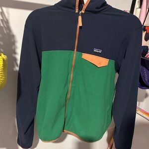Patagonia Blue and Green Fleece Jacket